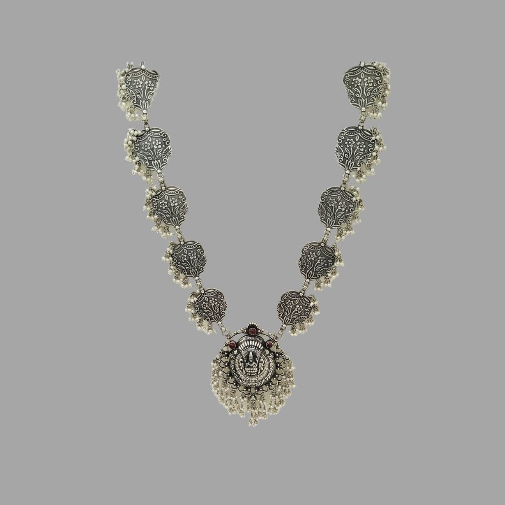 https://www.jewelnidhi.com/img/1614325843AQ NECK0016 (1).jpg